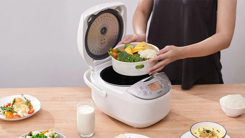 noi-com-dien-toshiba-2