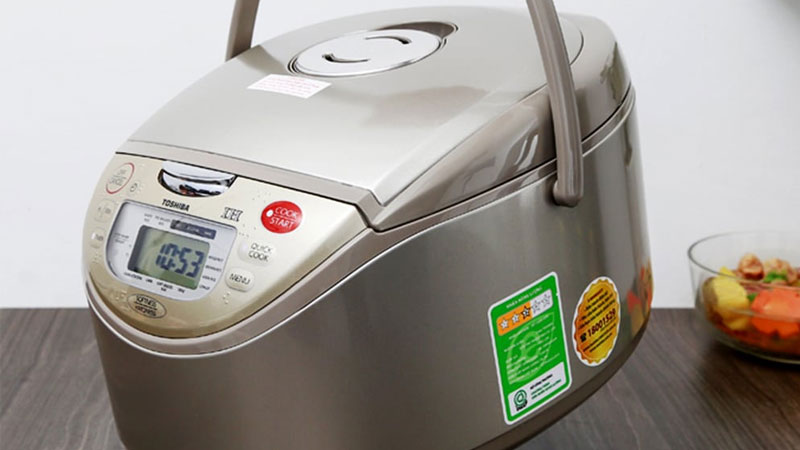 noi-com-dien-toshiba-4