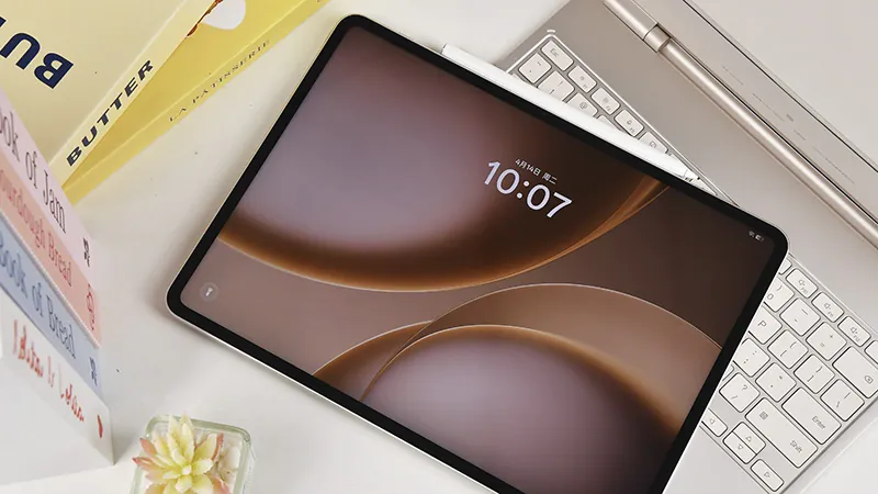 oppo-pad-5-pro-ra-mat-3