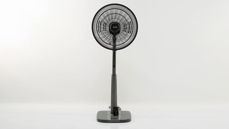 quat-cay-mitsubishi-2