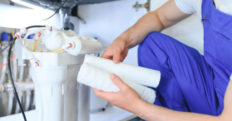 sua-may-loc-nuoc-tai-nha