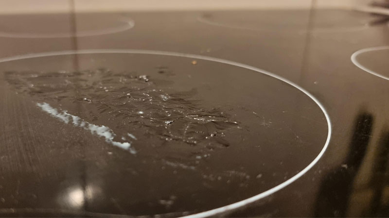 thay-mat-kinh-bep-tu-bi-vo-1