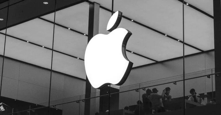 Apple-dan-dau-thi-truong-dien-thoai-thong-minh-thump