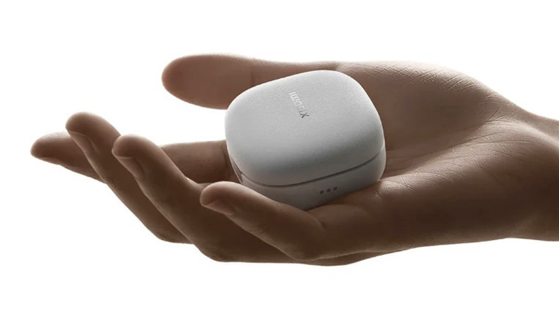 Xiaomi-ra-mat-tai-nghe-kep-dau-tien-3