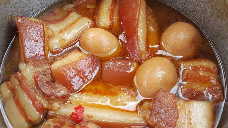 cach-lam-thit-kho-tau-4