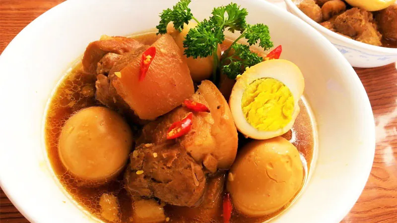 cach-lam-thit-kho-tau-6
