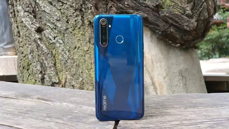 realme-5-pro-3