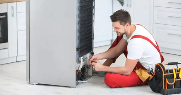 sua-tu-lanh-hitachi-inverter