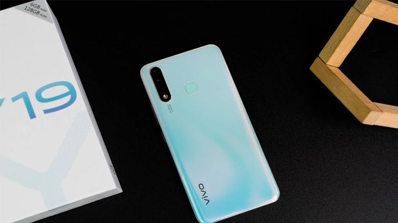 vivo-y19-4