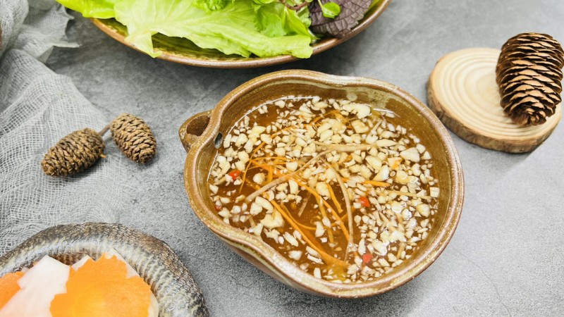 cach-lam-nuoc-mam-chua-ngot-4
