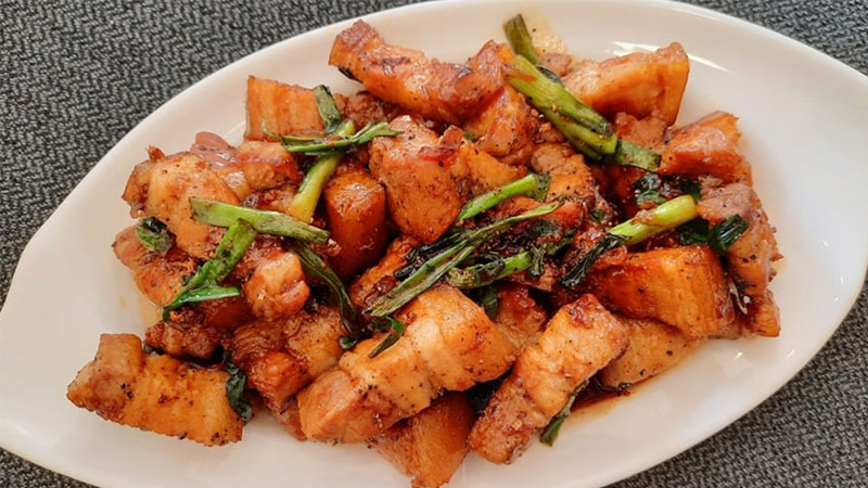 cach-lam-thit-rang-chay-canh-1