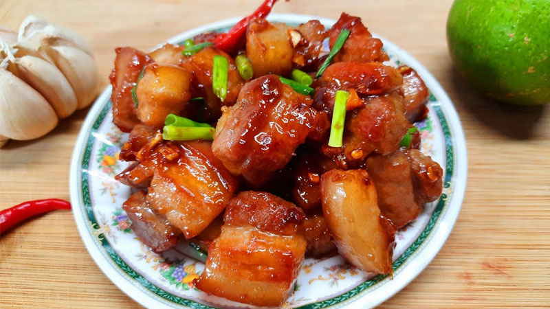 cach-lam-thit-rang-chay-canh-4