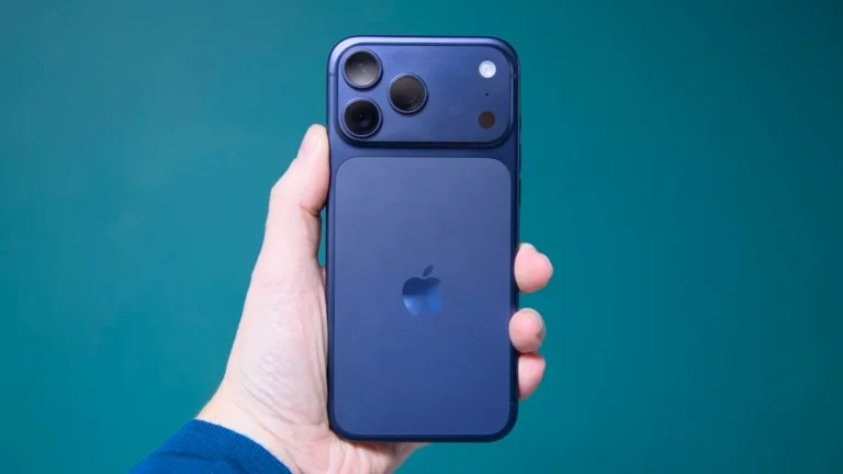 Combo Apple cho lãnh đạo doanh nghiệp - iPhone 17 Pro Max Titanium, MacBook, Apple Watch Ultra 2