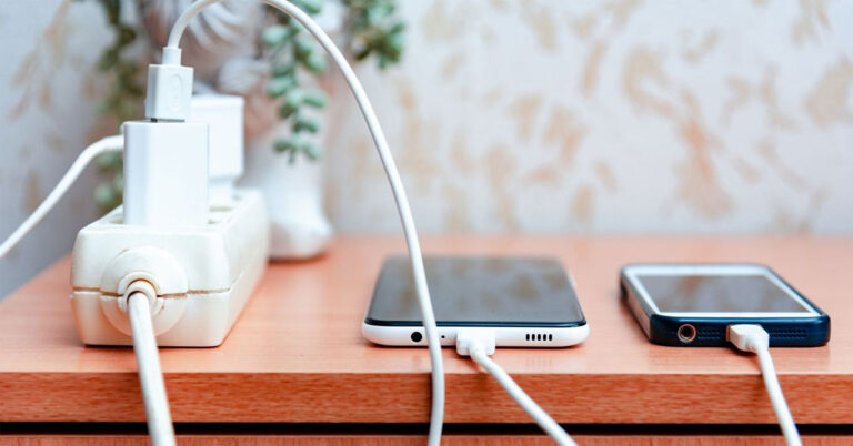cu-sac-iphone-chinh-hang