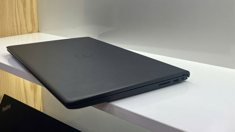 dell-inspiron-15-4
