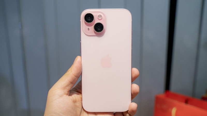 iphone-15-plus-mau-hong-2