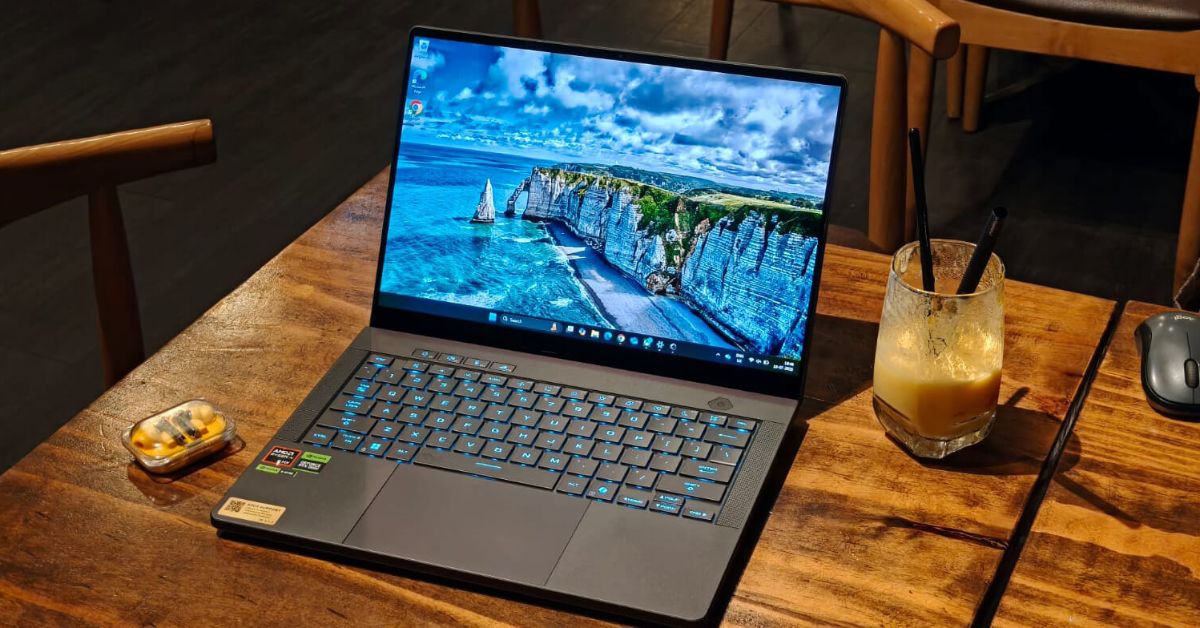 laptop-choi-game-gia-re