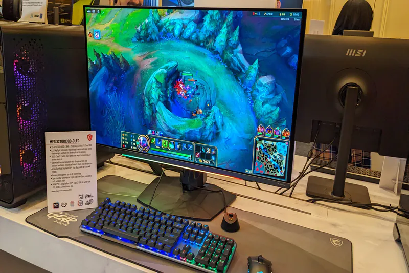 Laptop MSI Gaming Cyborg Katana Stealth