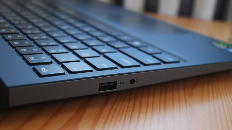 lenovo-legion-y7000-1