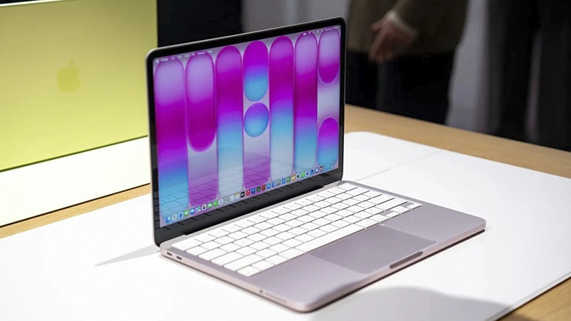 macbook-neo-ban-chay-3
