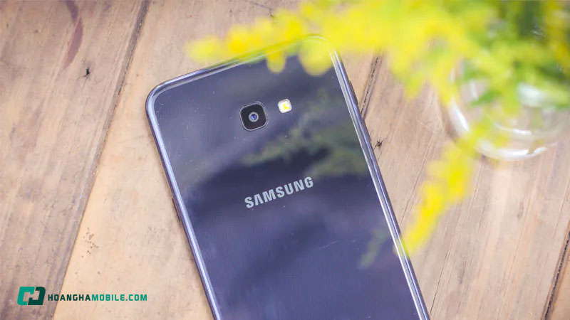 samsung-j4-plus-4