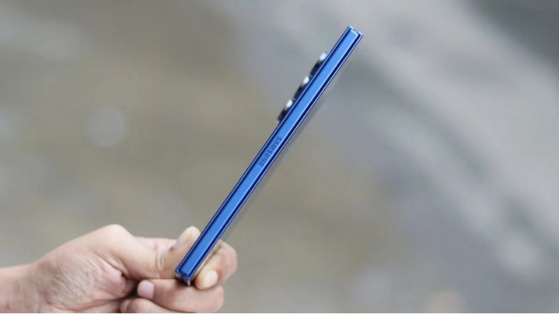 teaser galaxy z fold 8 trước sự kiện Unpacked