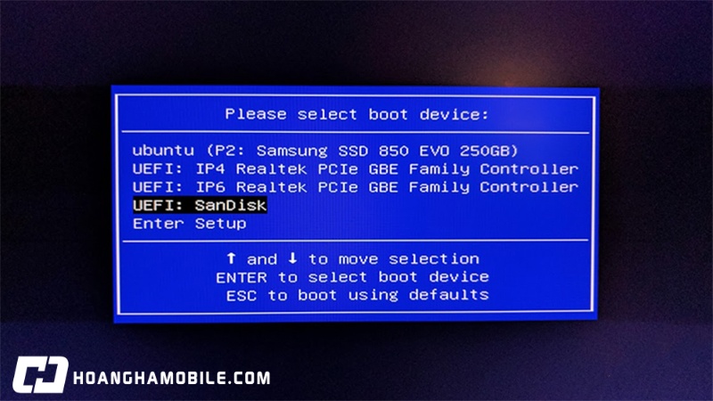 cach-mo-laptop-hp-2