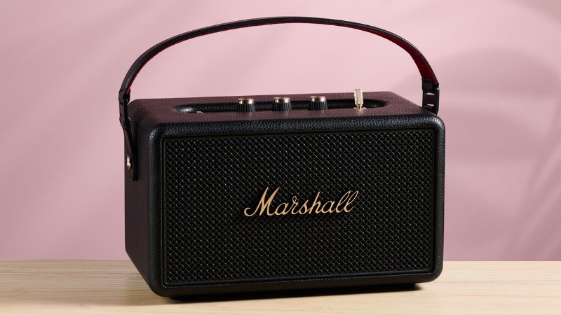 Kết nối Bluetooth 5.3 và Auracast trên loa Marshall Kilburn 3
