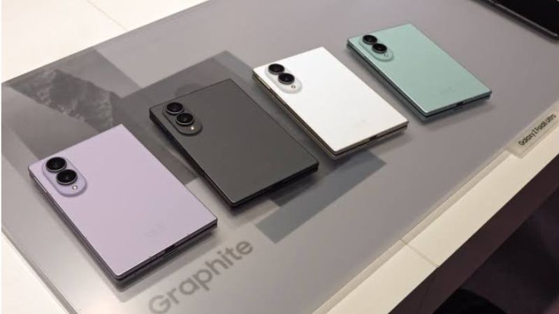 Galaxy Z Flip 8 và Galaxy Z Fold 8 phá kỷ lục