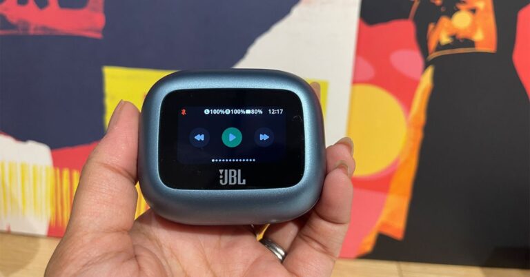 Tai nghe JBL mới ra mắt