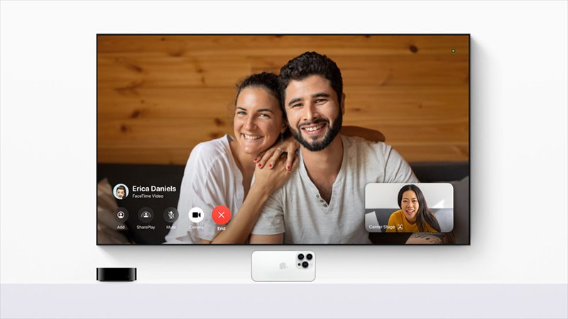 Cuộc gọi FaceTime hiển thị trên Apple TV 4K với tvOS 17