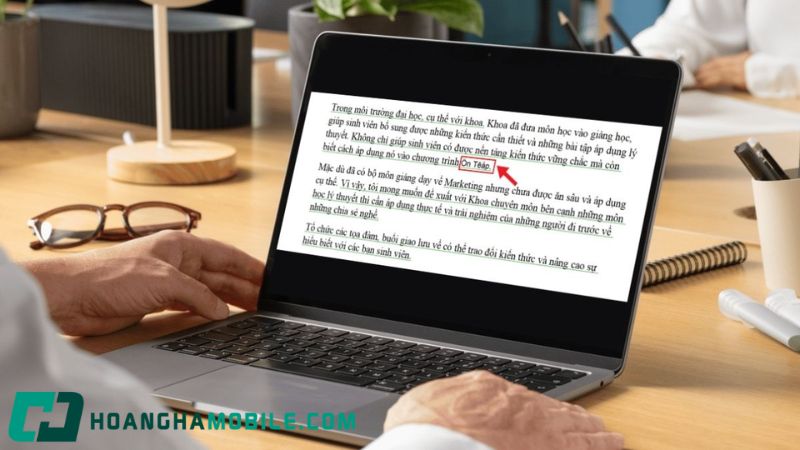 Tháo keycap bàn phím rời bằng dụng cụ rút phím dạng dây thép chữ U