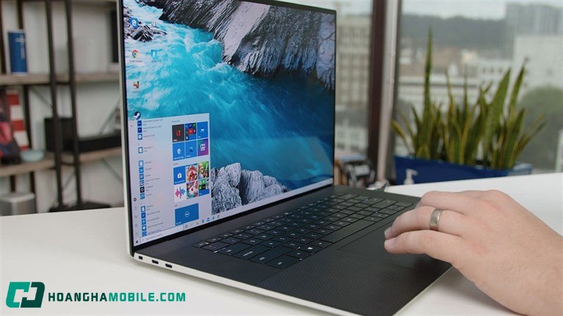 Cách test màn hình laptop bằng nền màu đơn sắc
