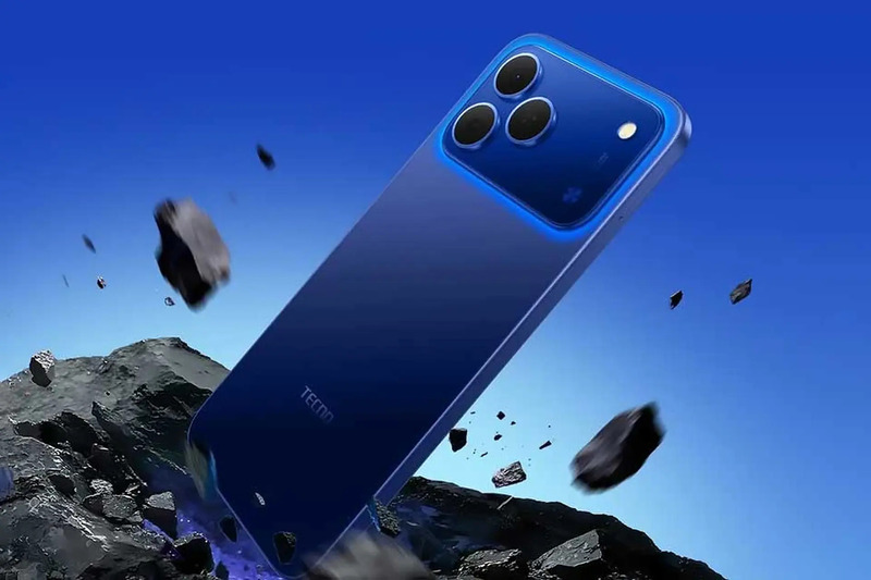 Thân máy TECNO Spark 50 màu xanh