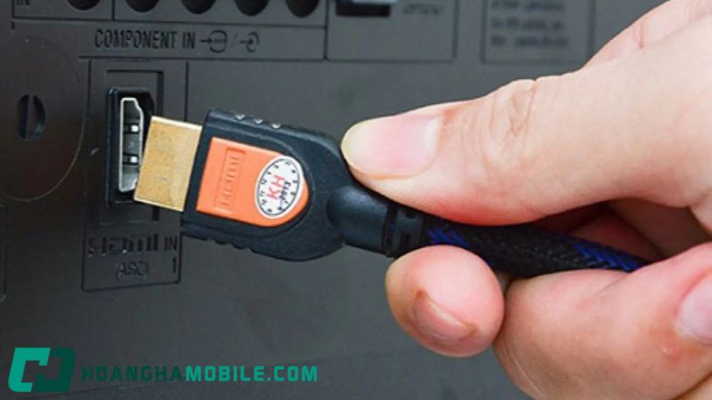 Kiểm tra cáp HDMI và nguồn phát khi tivi có hình không tiếng
