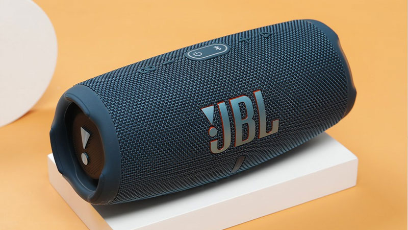 top-7-loa-bluetooth-jbl-1