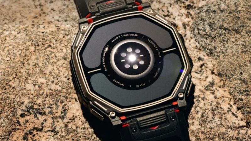 Amazfit T-Rex Dual Solar ra mắt 