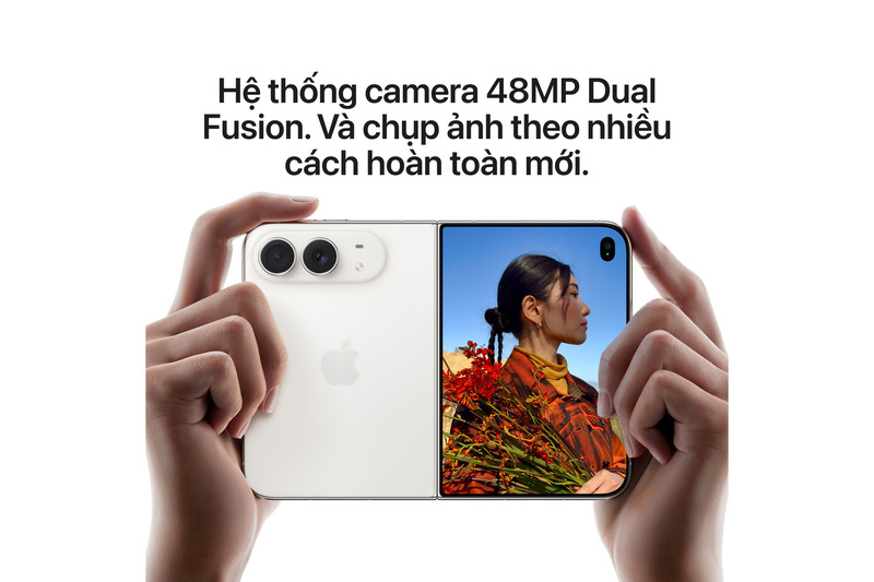 Chụp selfie bằng camera sau 48MP và xem trước trên màn hình ngoài iPhone Duo