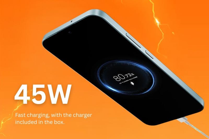 Redmi Note 17 đang sạc nhanh 45W với củ sạc kèm hộp