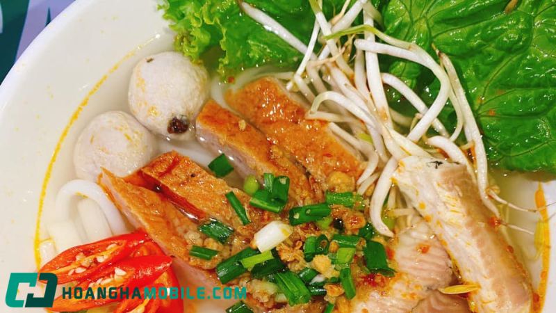 banh-canh-bot-gao-hue-2