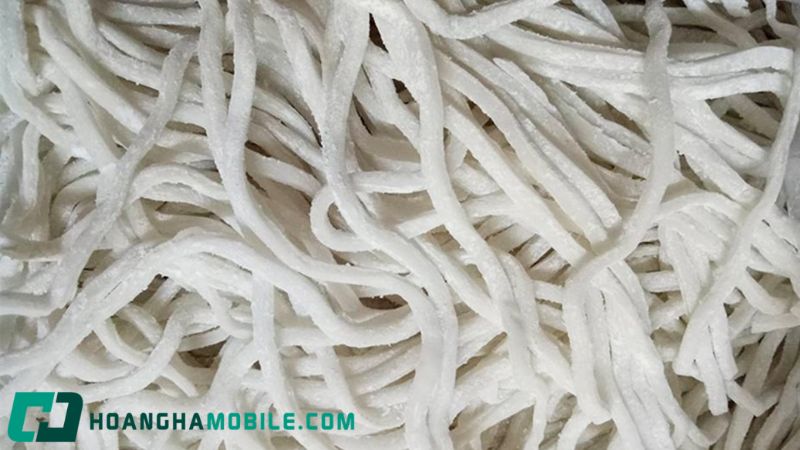 banh-canh-bot-gao-hue-3