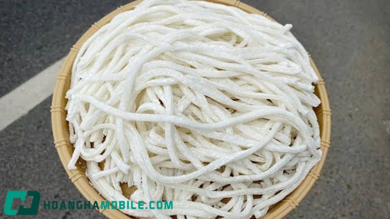 banh-canh-bot-gao-hue-5