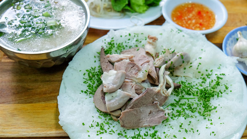 banh-hoi-chao-long-1