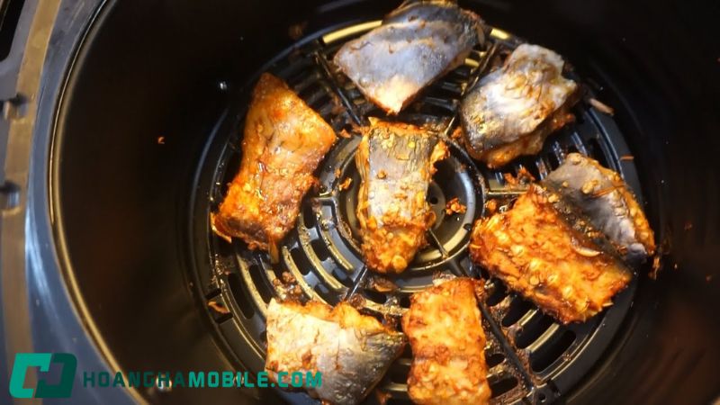 ca-kho-noi-chien-khong-dau-1