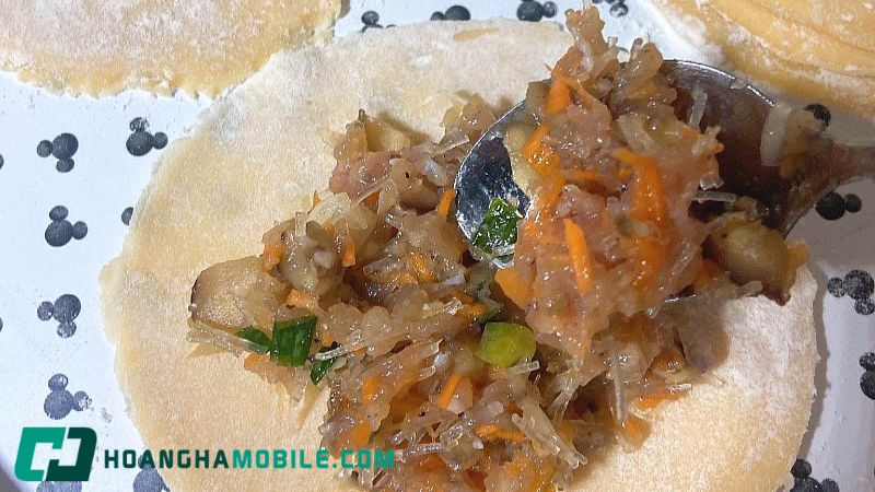 cach-lam-banh-goi-bang-noi-chien-khong-dau-2