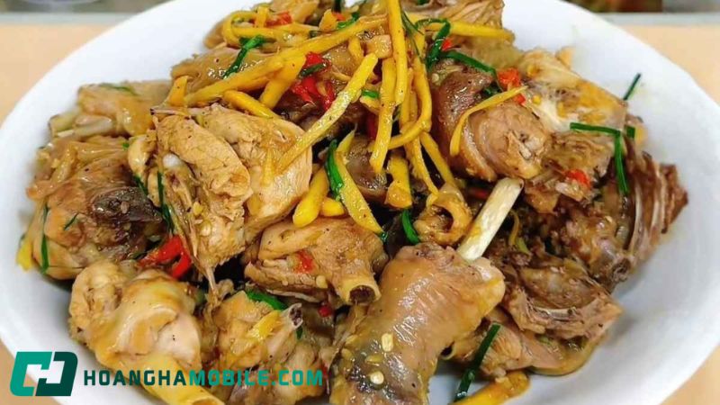 Gà xào gừng thơm cay thành phẩm