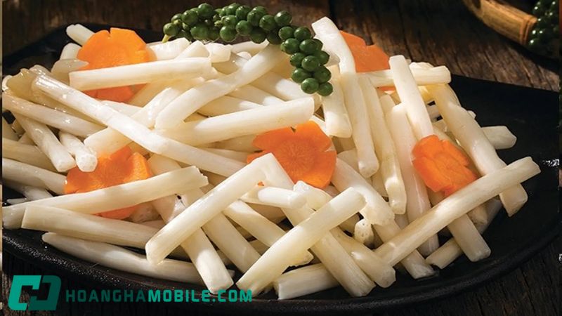 goi-ngo-sen-tom-thit-2