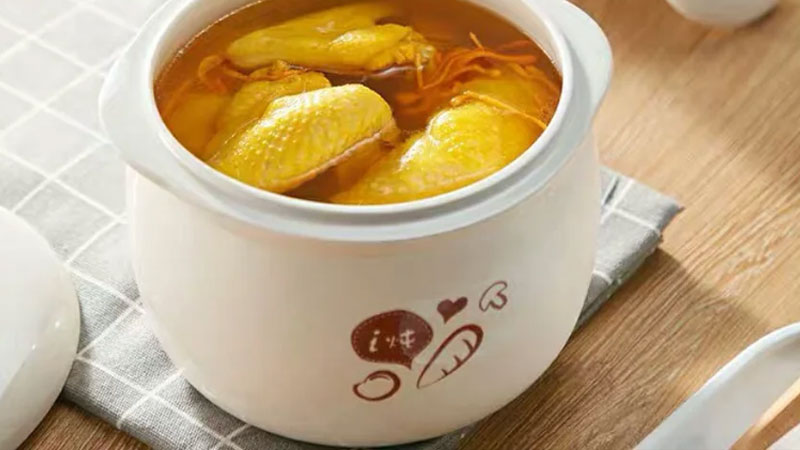 ham-xuong-bang-noi-nau-cham-3