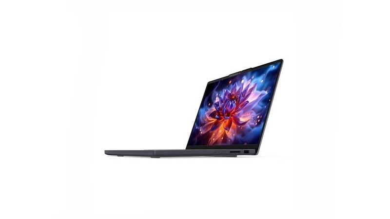 Cạnh máy Lenovo IdeaPad Slim 3 14IWC11 mỏng dưới 18mm