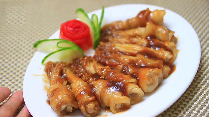 thit-bo-cuon-nam-kim-cham-noi-chien-khong-dau-2